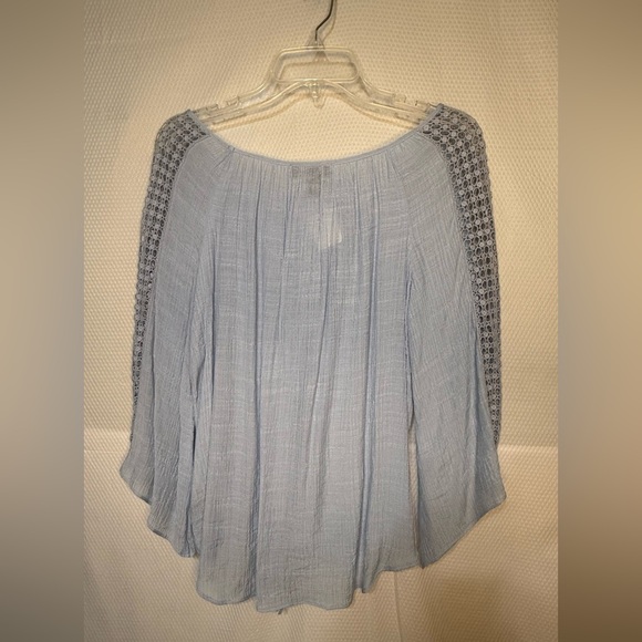 I.N. Studio Bundle Off White, Blue, and Red Crochet Sleeve Tops - Picture 5 of 7